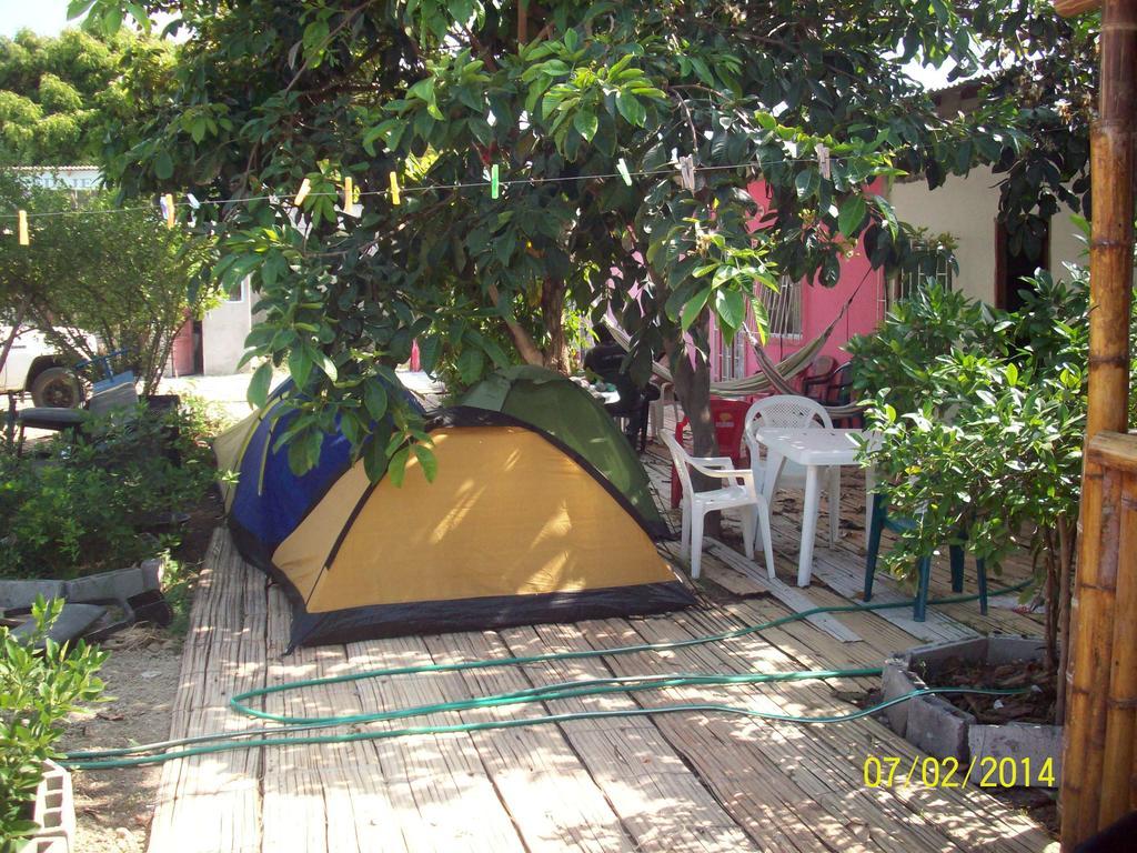 Hostal Camping Beach Salinas  Exteriör bild